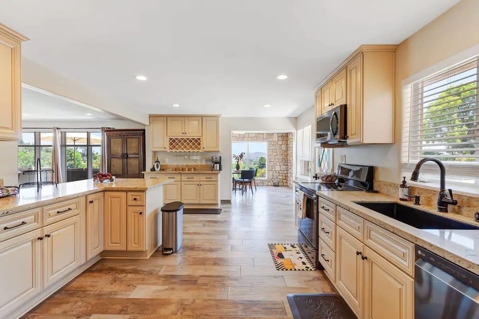 Spacious, fully stocked kitchen