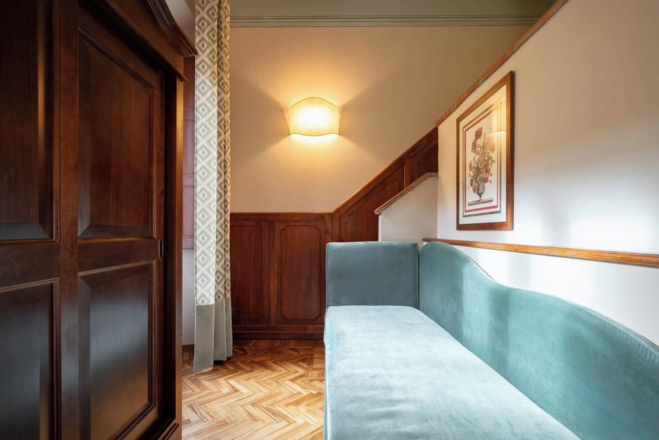 Classic Quadruple Room | Hypo-allergenic bedding, minibar, in-room safe, individually decorated