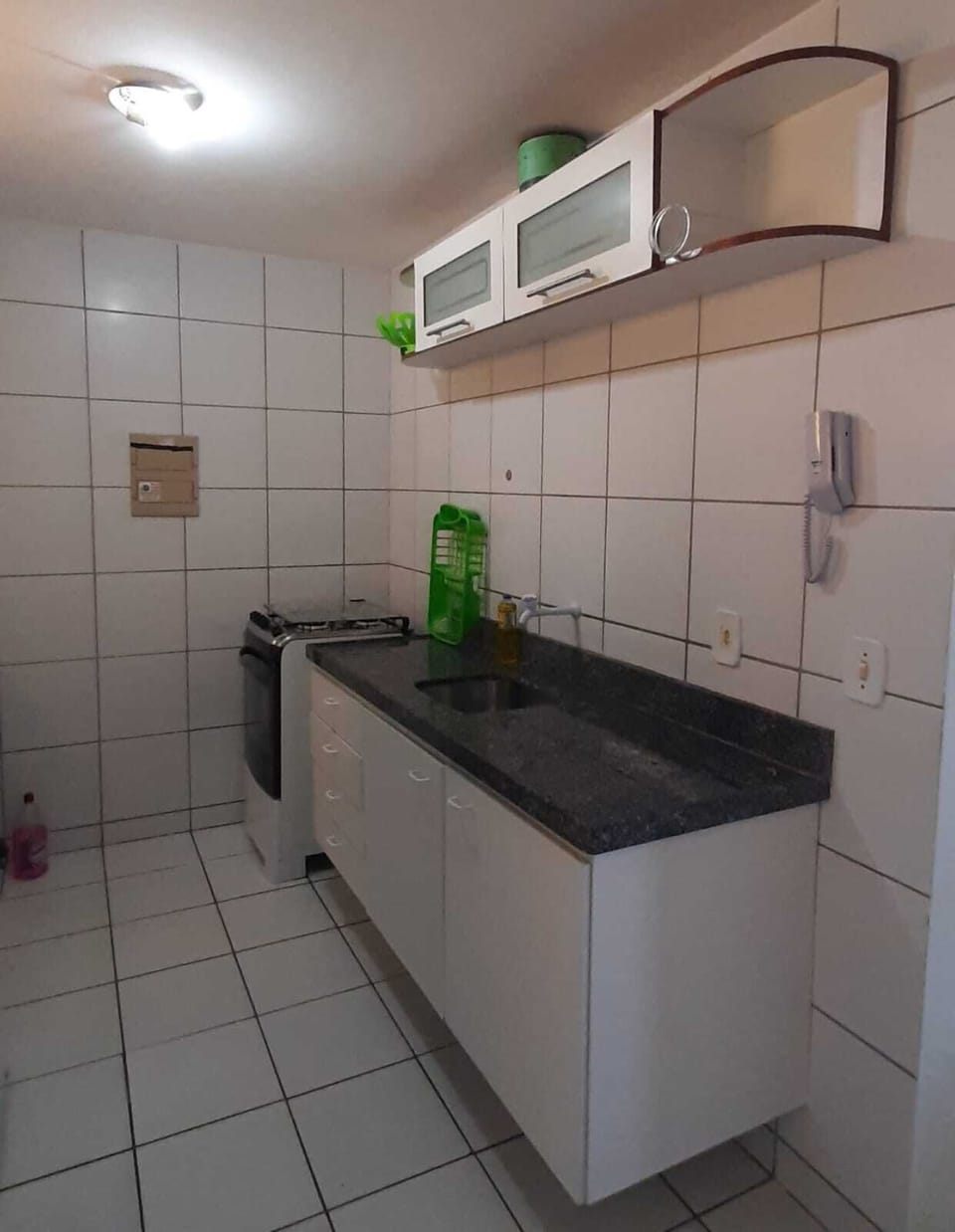 Standard Apartment | Private kitchen | Coffee/tea maker, cookware/dishes/utensils