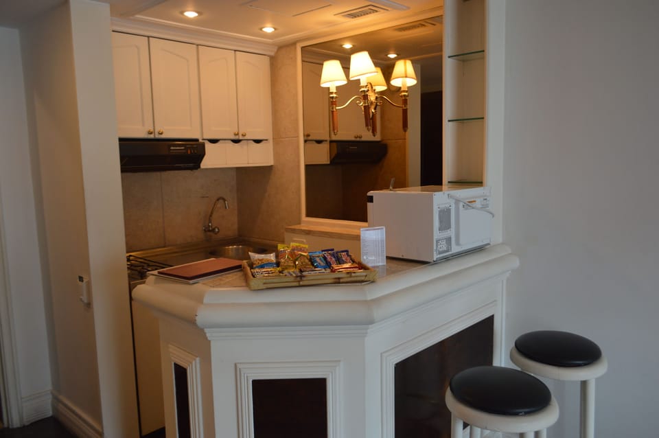 Private kitchenette