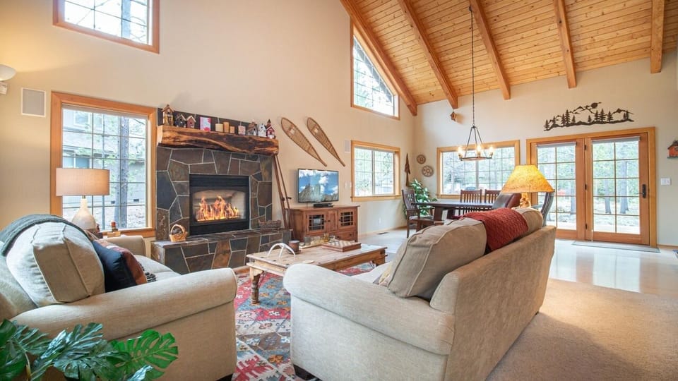 family room with gas fireplace