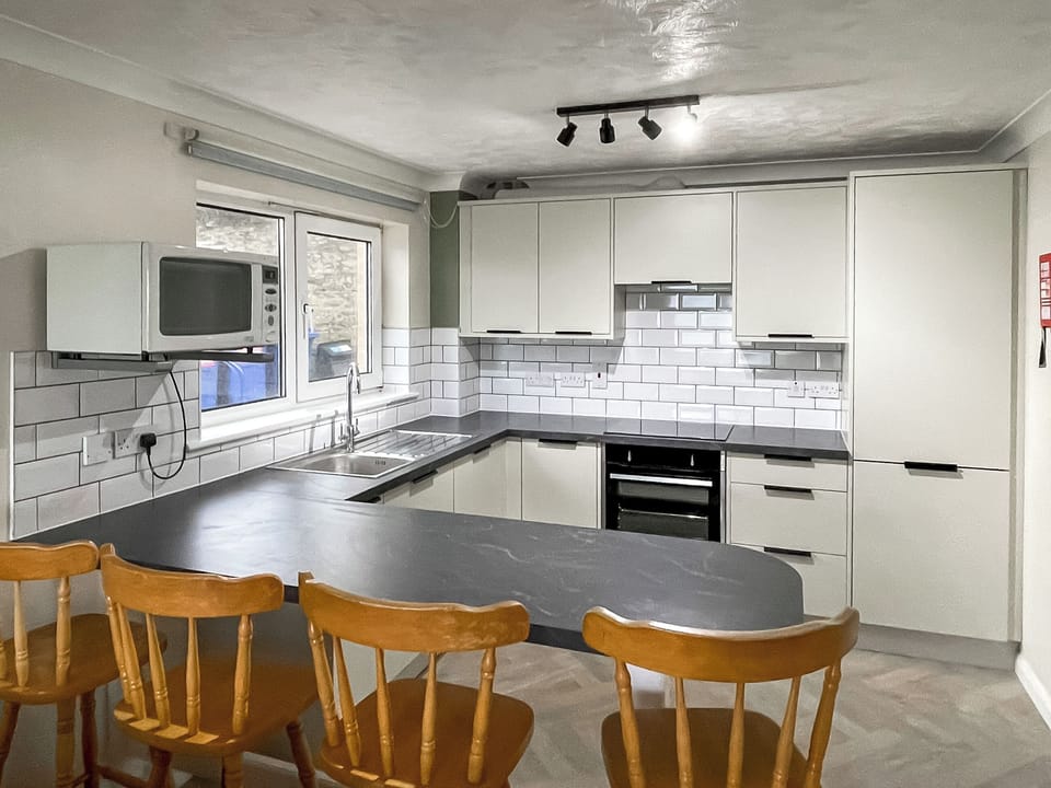 Kitchen | Apartment 1 Waters Edge, Newquay