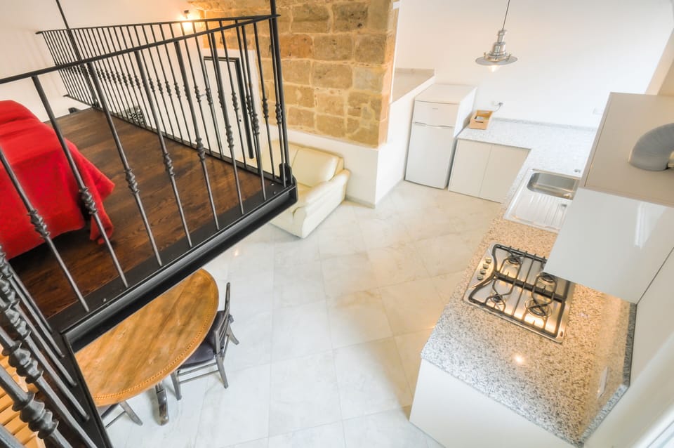 Apartment, Private Bathroom, City View (Loft in the Old Town) | Interior
