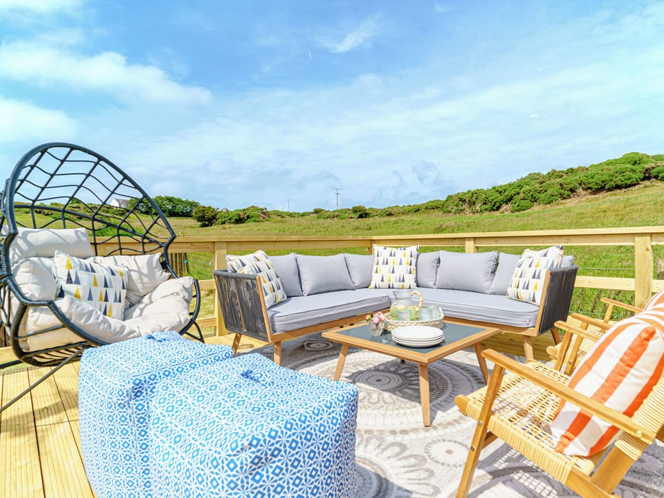 Terrace | Y Graiglwyd, Bull Bay