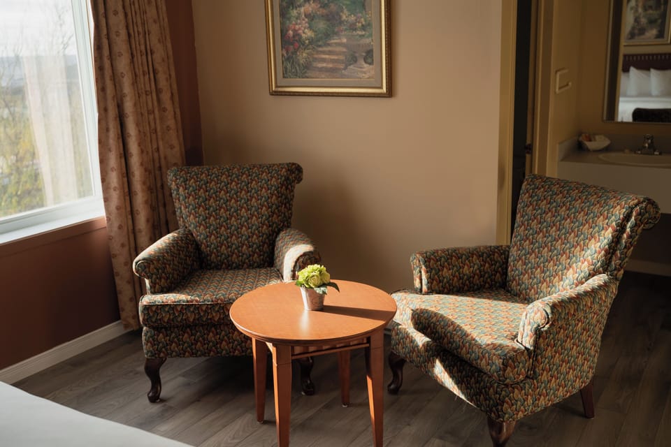 Comfort Room | Bathroom | Hair dryer, towels