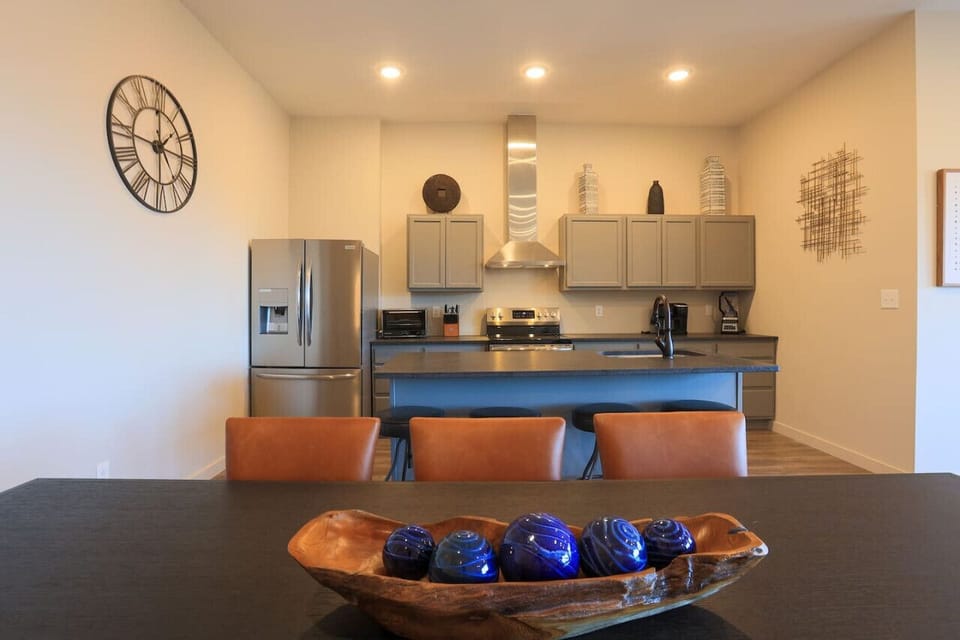 Dining Room and Kitchen