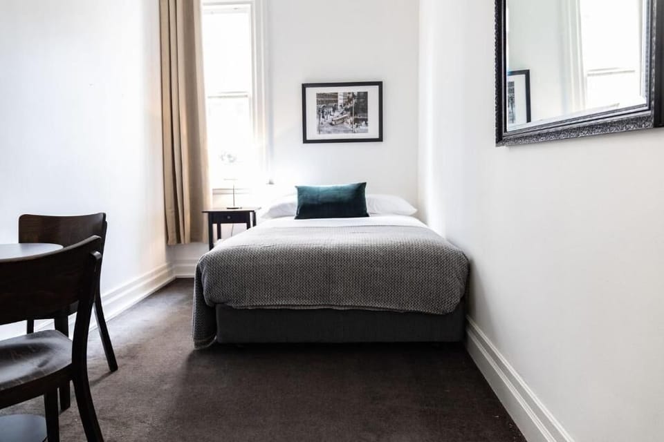 Deluxe Room, Shared Bathroom | Iron/ironing board, free cribs/infant beds, free WiFi, bed sheets