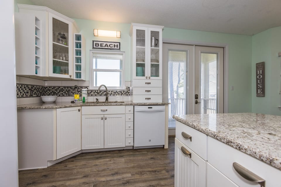 Kitchen with access to the outside deck
