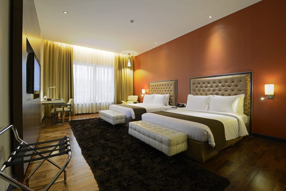 Premium bedding, minibar, in-room safe, desk