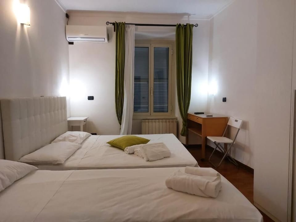 Basic Triple Room | Premium bedding, down comforters, in-room safe, soundproofing