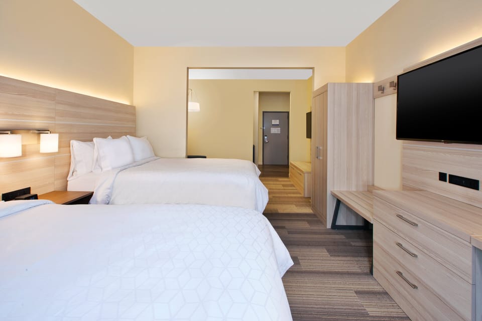 Suite, 2 Queen Beds | Egyptian cotton sheets, premium bedding, in-room safe, desk