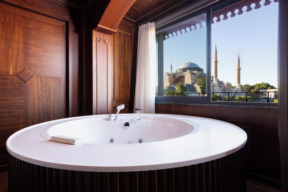 King Suite With Hagia Sophia View | Bathroom | Combined shower/tub, jetted tub, rainfall showerhead, free toiletries