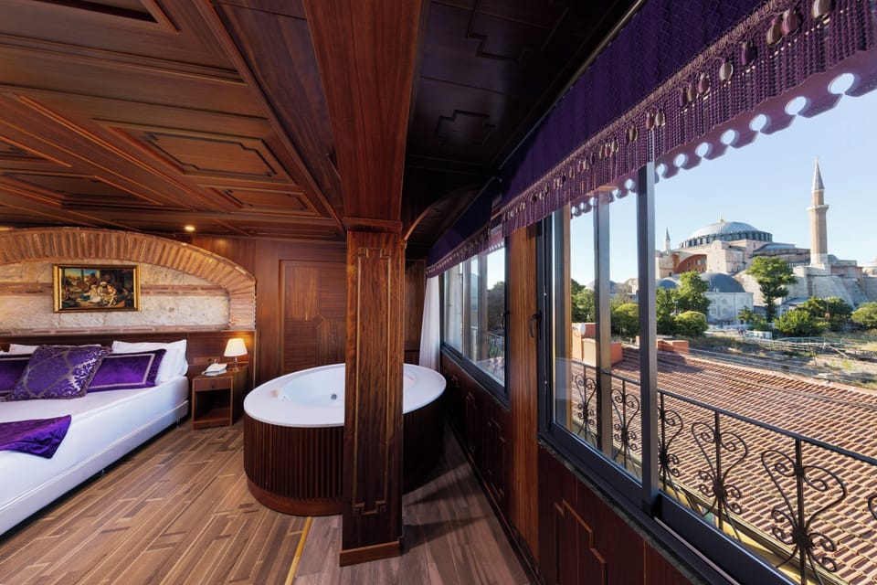 King Suite With Hagia Sophia View | Premium bedding, minibar, in-room safe, desk