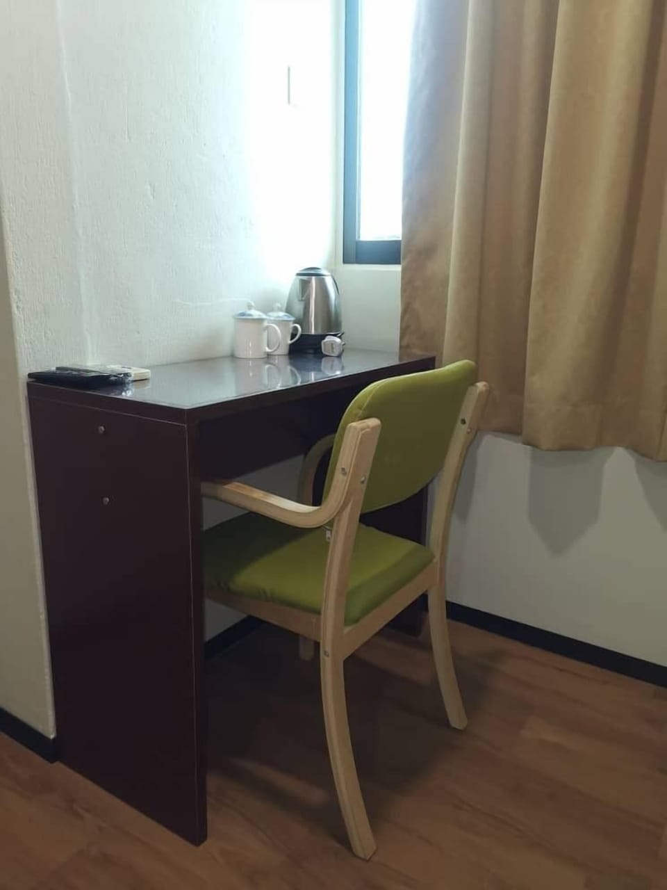 Minibar, iron/ironing board, free WiFi