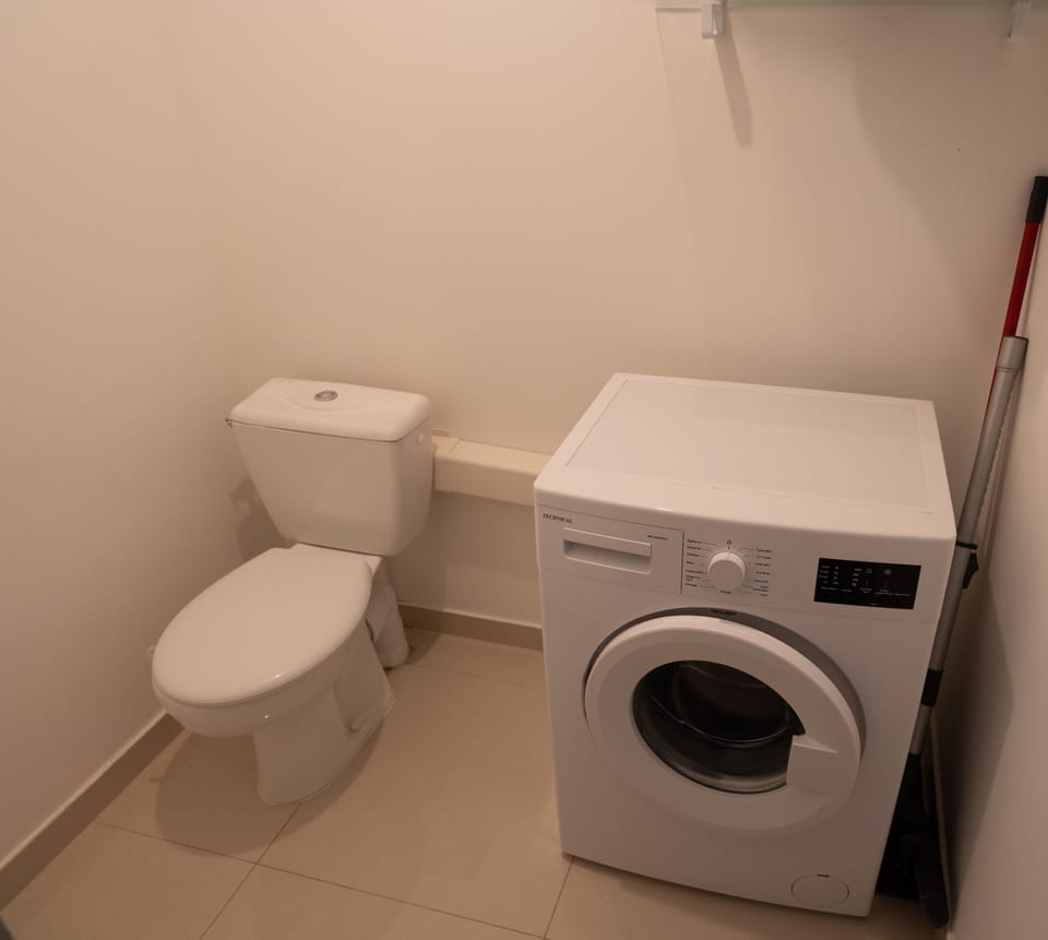 Technical area WC + washing machine
