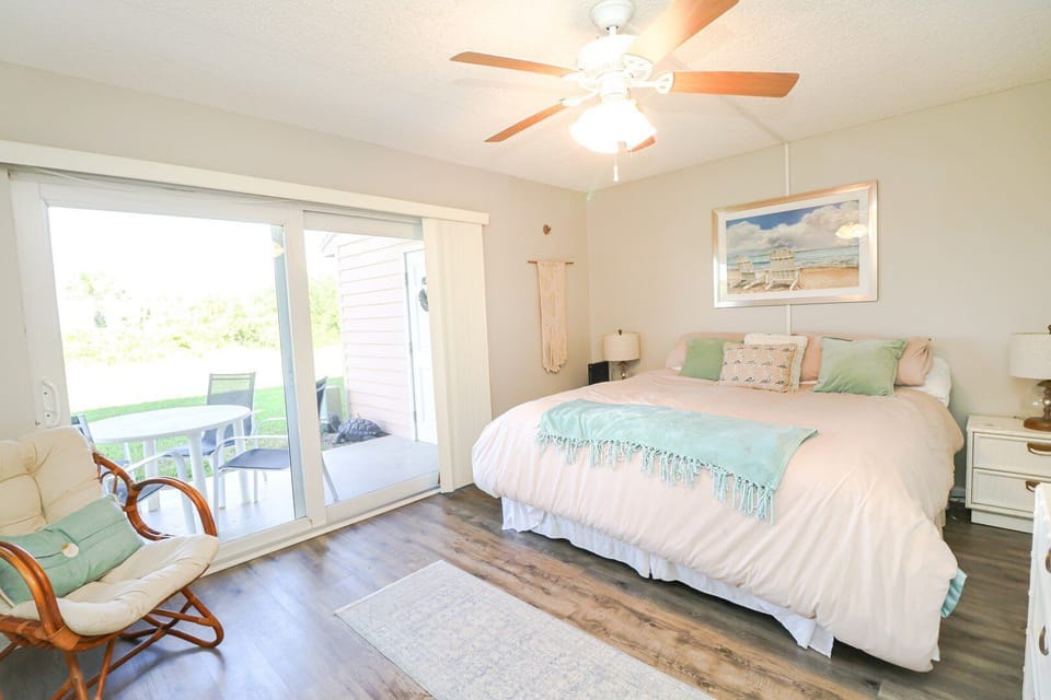 St. Augustine Beach Rentals Master Bedroom