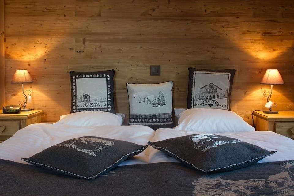Superior Double Room | Premium bedding, minibar, in-room safe, desk