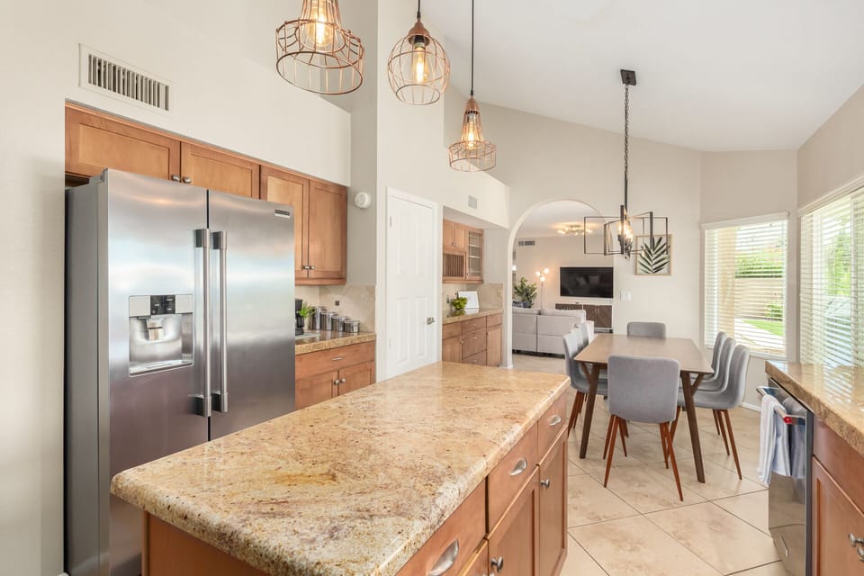 well-appointed kitchen w/ SS appliances and ample counter space