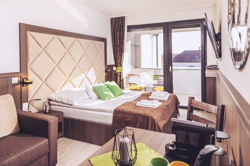 Deluxe Double Room | Premium bedding, memory foam beds, minibar, desk