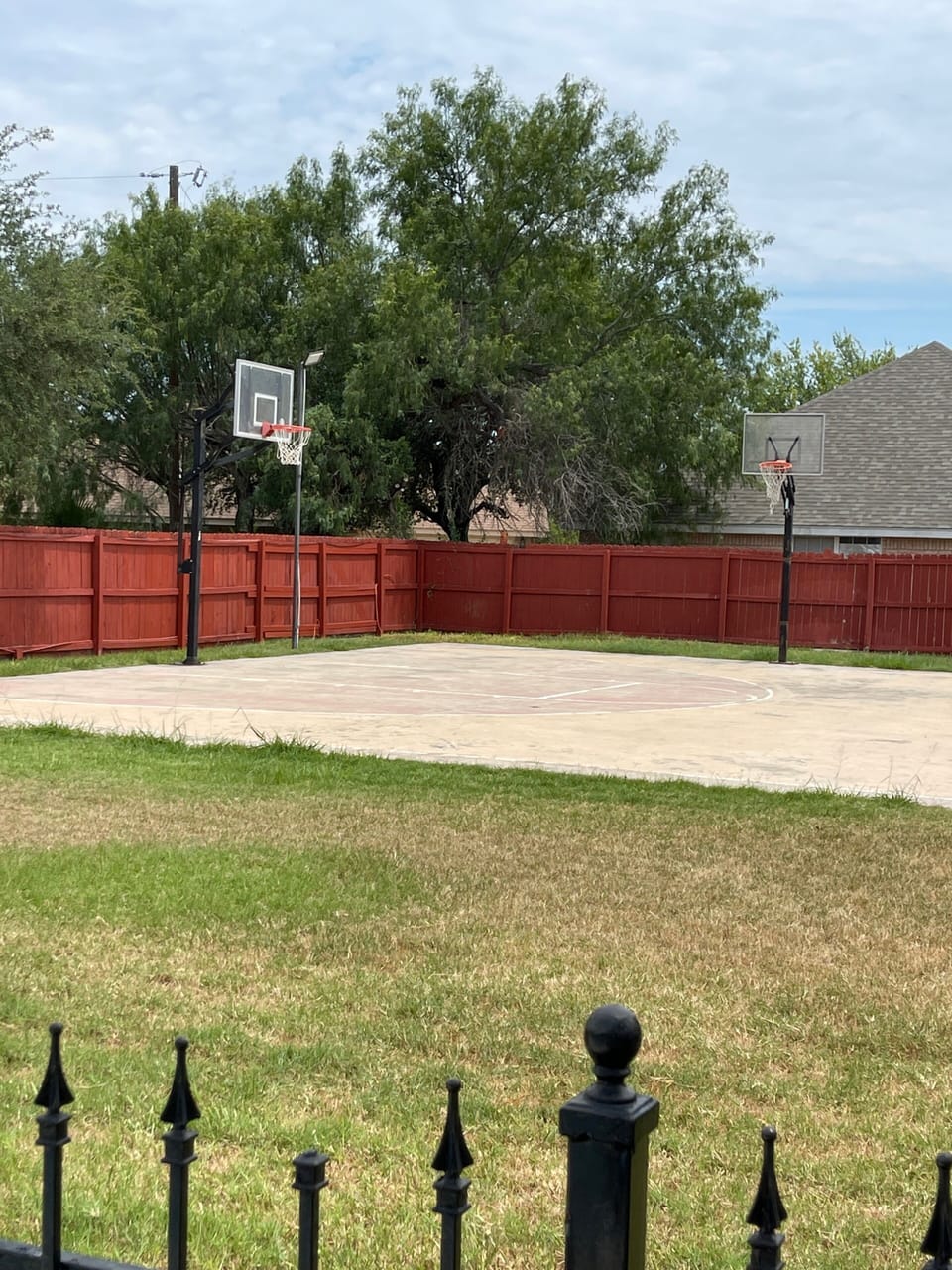 Sport court