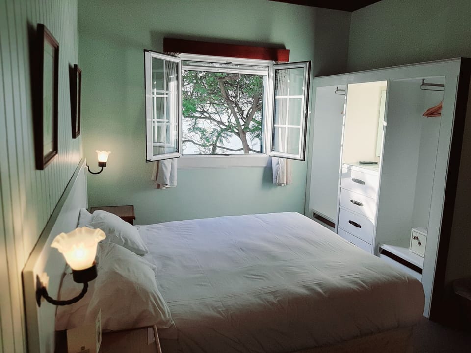 Double Room (Attic 3º floor) | Minibar, blackout drapes, soundproofing, free WiFi