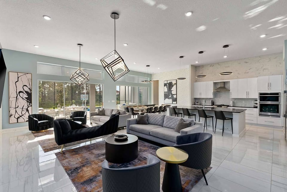 Living Room *Highlight*