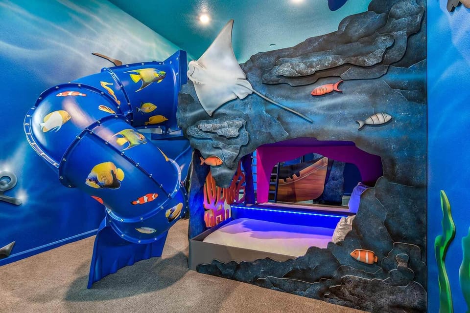 Undersea Adventure *Theme Room 1* on First Floor