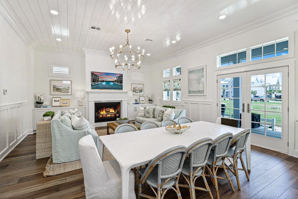 Dining Area, 1st Floor