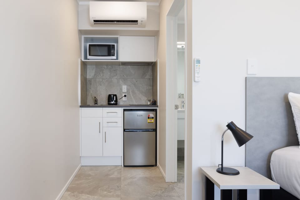 Desk, free cribs/infant beds, free WiFi, bed sheets