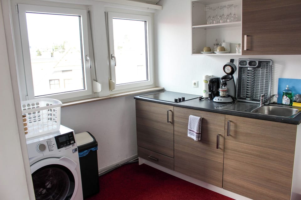 Basic Apartment | Private kitchen | Fridge