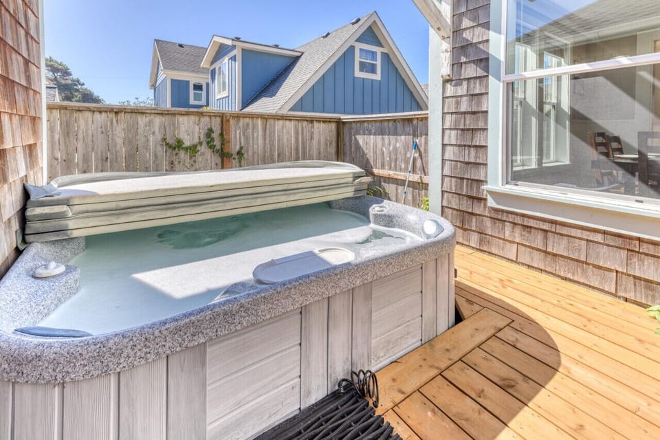 Back Deck with Hot Tub, always set to 104 degrees