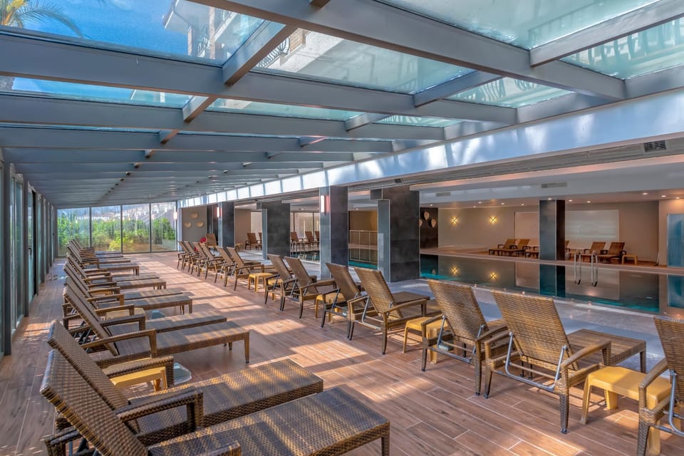 2 indoor pools, 3 outdoor pools, free cabanas, pool umbrellas