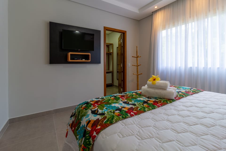 Deluxe Double or Twin Room | In-room safe, blackout drapes, free WiFi