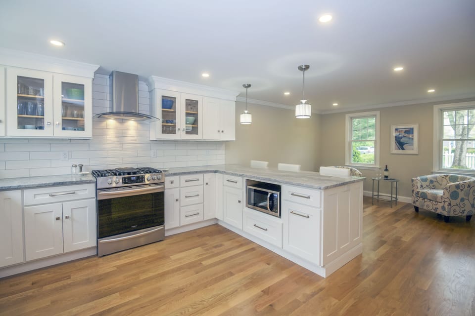 Kitchen has everything you need to get yourself ready for a day at the beach.