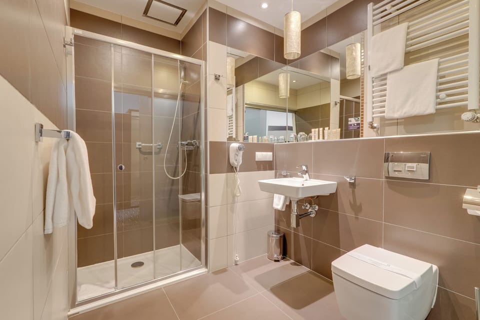Free toiletries, hair dryer, towels