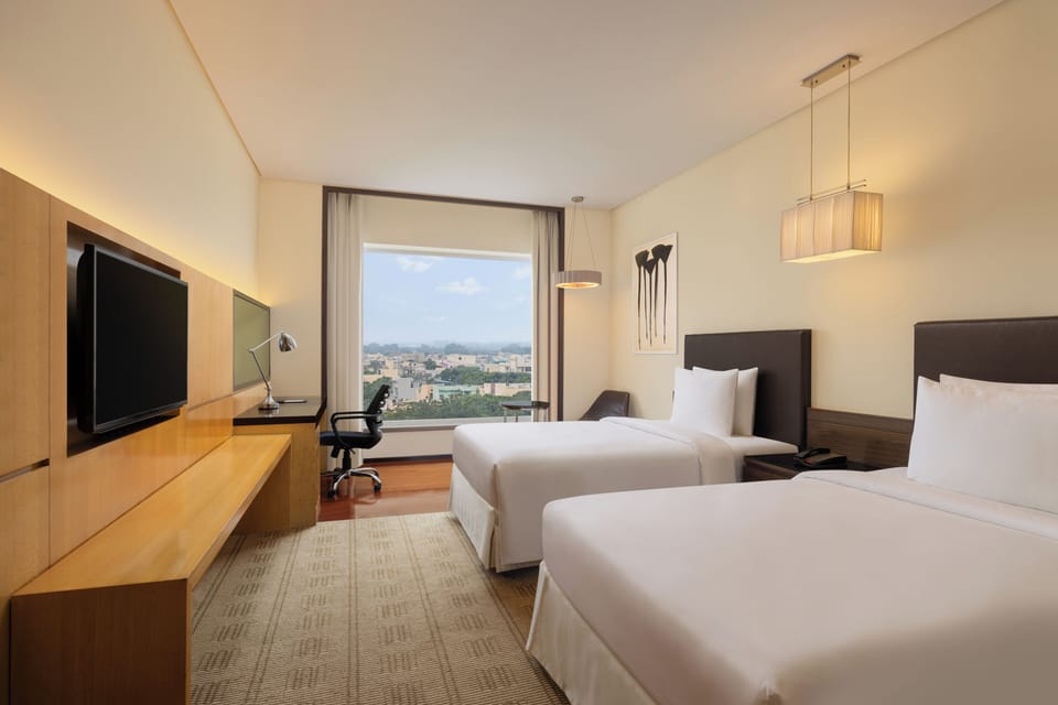 Deluxe Room, 2 Twin Beds | Premium bedding, down comforters, pillowtop beds, minibar