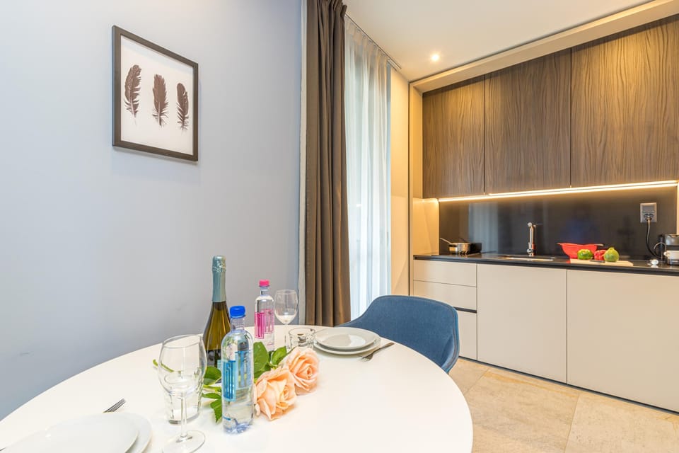 Kitchen and dining area