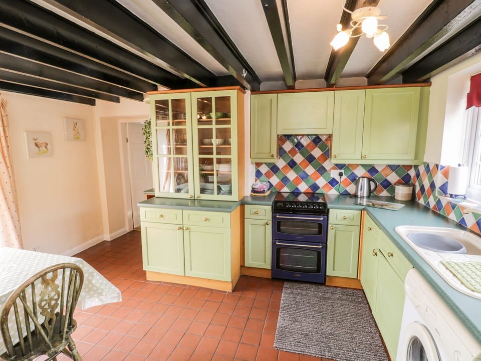 Cottage | Interior