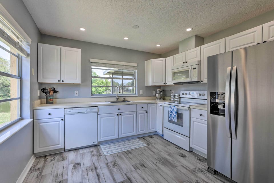 Kitchen | Cooking Basics & Spices | Blender | Toaster | Coffee Maker | Crockpot
