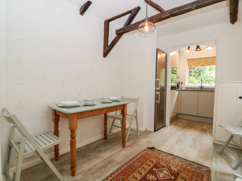 Cottage | Interior