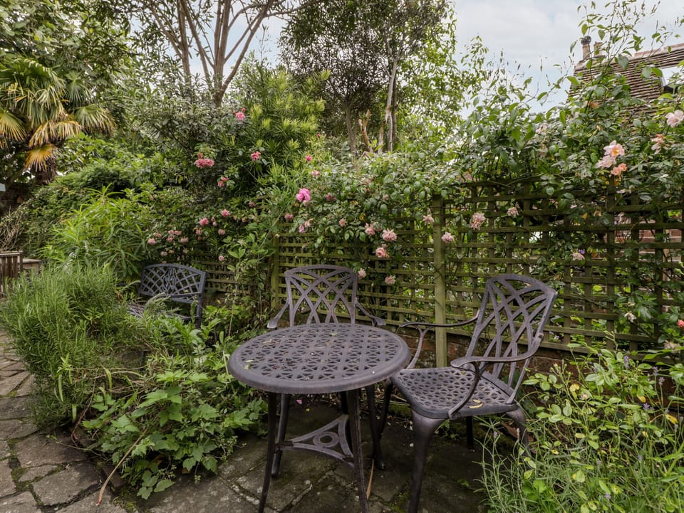 Cottage | Balcony