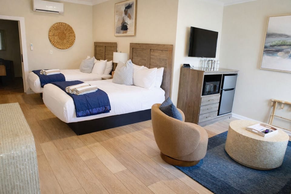 Family Room, 2 Double Beds, Non Smoking, Ocean View | WiFi (free), individually furnished, bed sheets