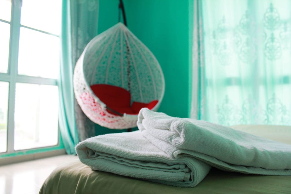 Studio | In-room safe, desk, iron/ironing board, free WiFi