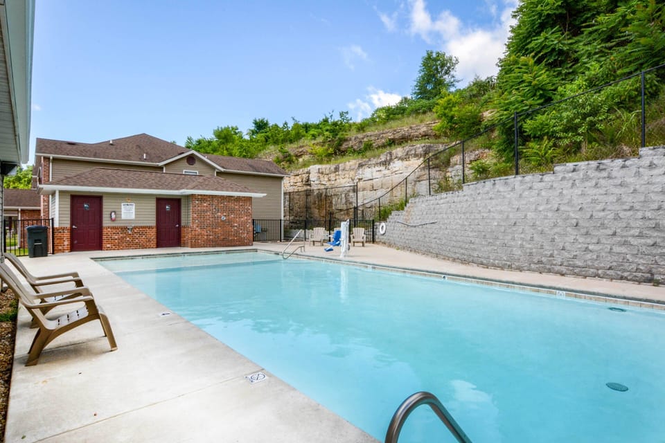 Community Pool (Open Seasonally)