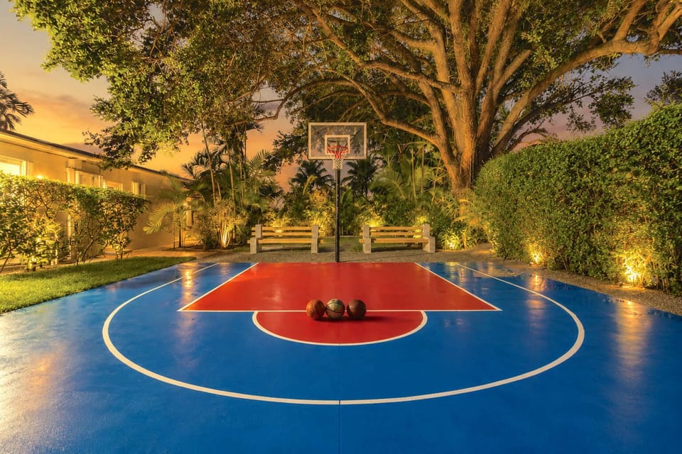 Sport court