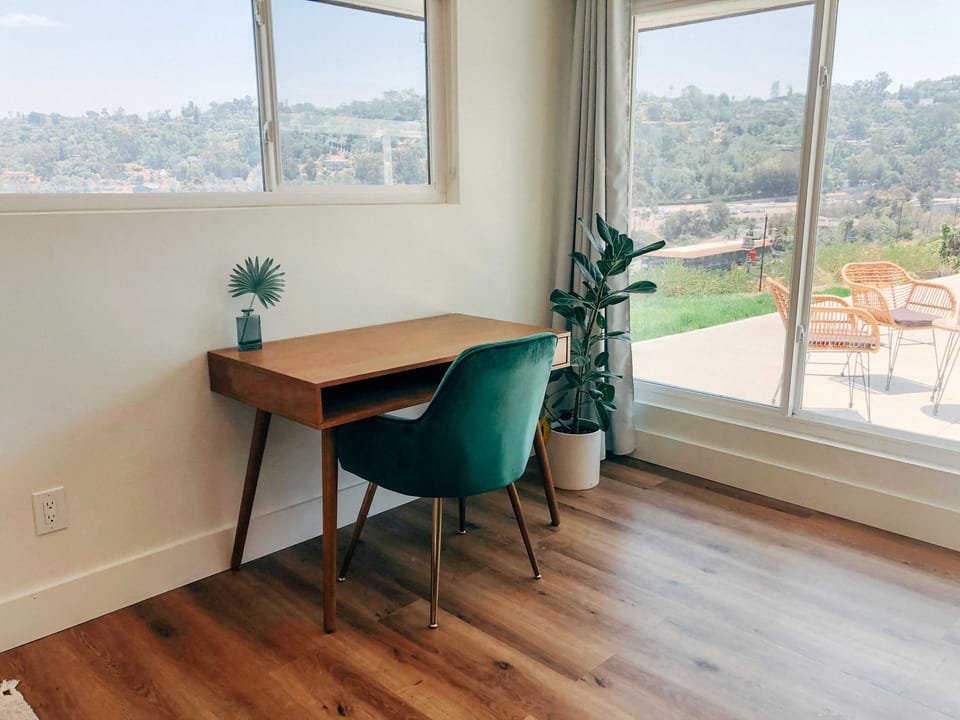 Work in privacy at your own desk while enjoying the views of San Diego. 
