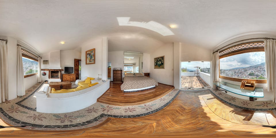 Superior Suite | Laptop workspace, iron/ironing board, bed sheets