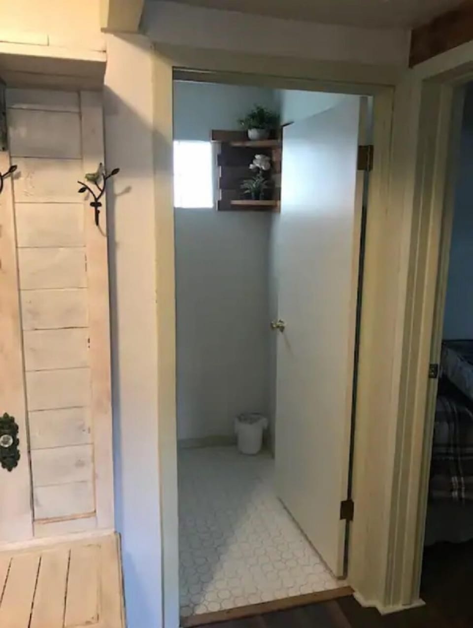 Downstairs bathroom. 