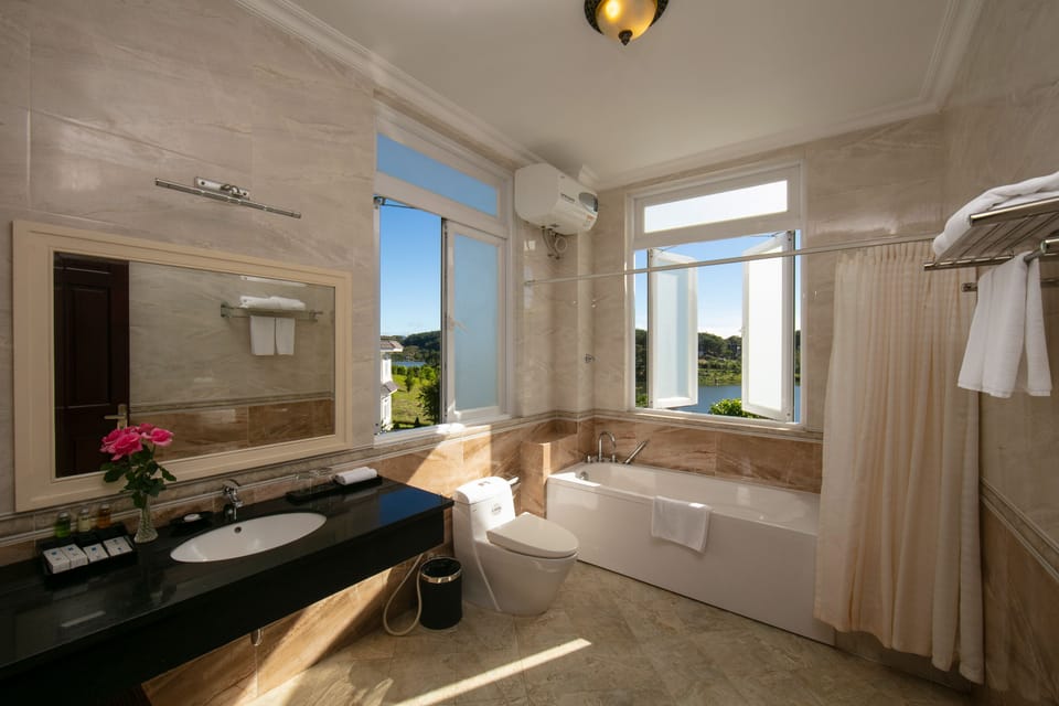 Shower, free toiletries, hair dryer, bathrobes