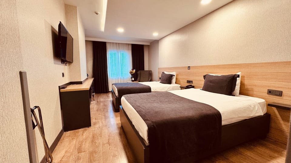 1 bedroom, minibar, in-room safe, desk